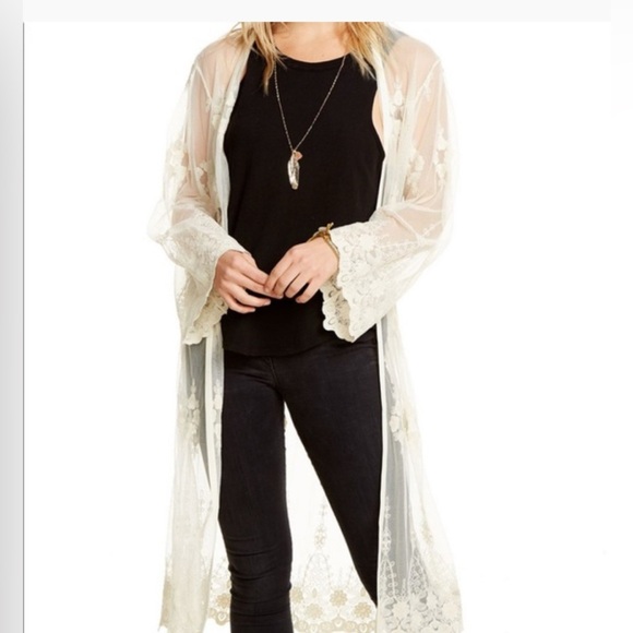 New - Chaser Lace Flouncy Duster. Size M/L. Coconut Color - Picture 9 of 12